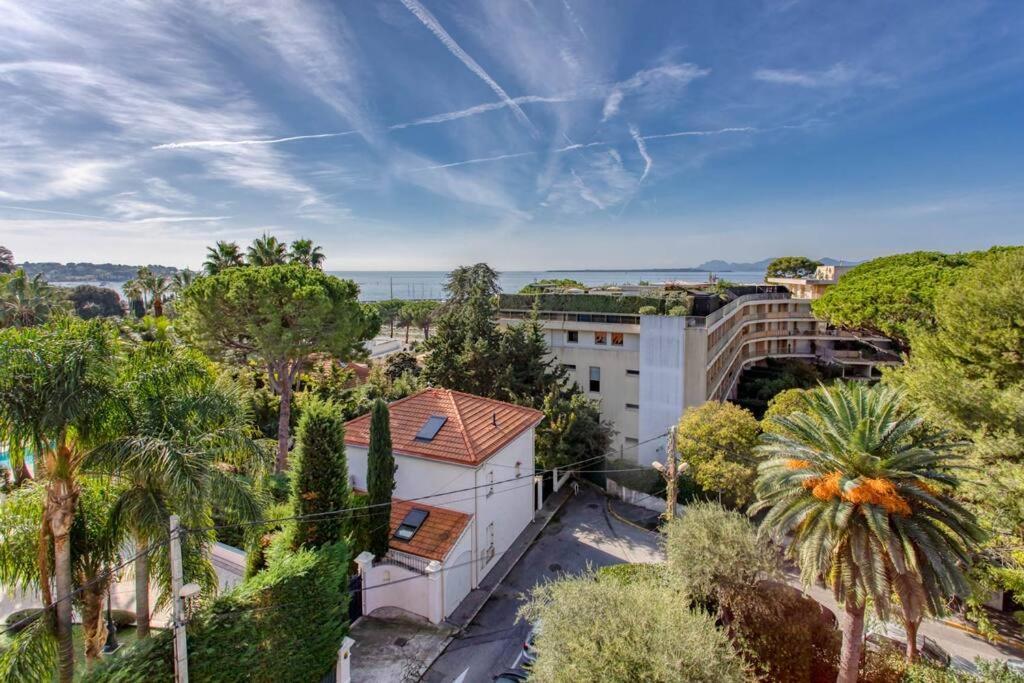 A6- 2 Bdr Incredible Sea View - Ac, Garage & Terrace Apartment Antibes Luaran gambar